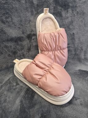 Sooyil Puffer Slipper Size 36-37 ( 6-6.5 USA) Faux Fur Quilted Fabric In Pink